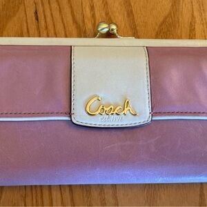 Coach wallet lavender with white trim